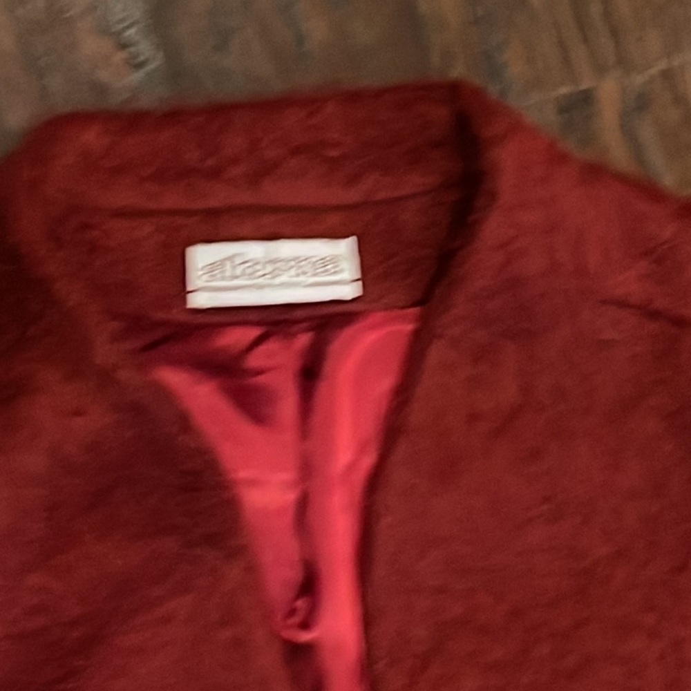 Vintage Dark Red Coat- New York Made is USA - Picture 5 of 11